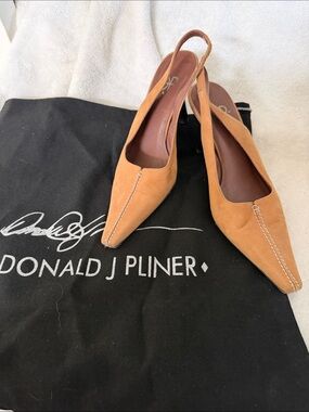 Donald J. Pliner Tan Suede Pointed Slingback Pumps